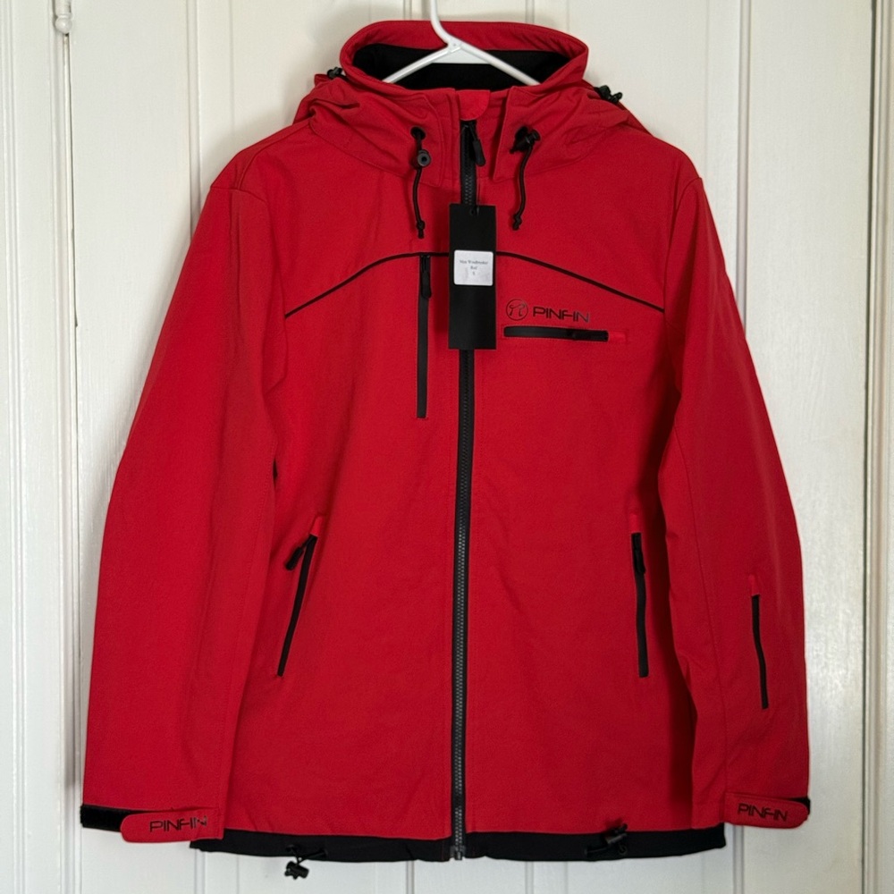 NWT PINFIN MENS JACKET RED SIZE SMALL & MEDIUM HOODED OUTDOORS SPORTSMAN